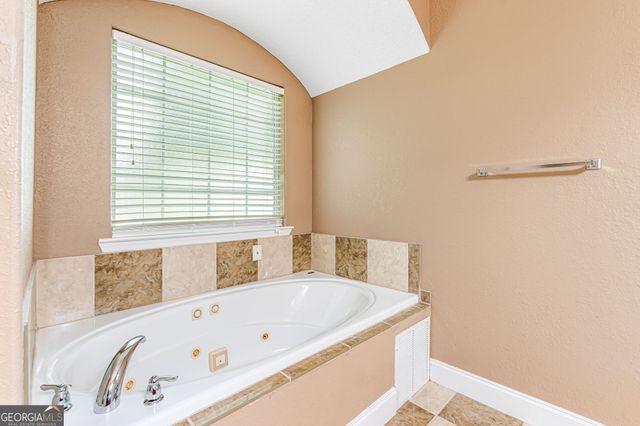 2022 Melrose Place, Kathleen, GA 31047