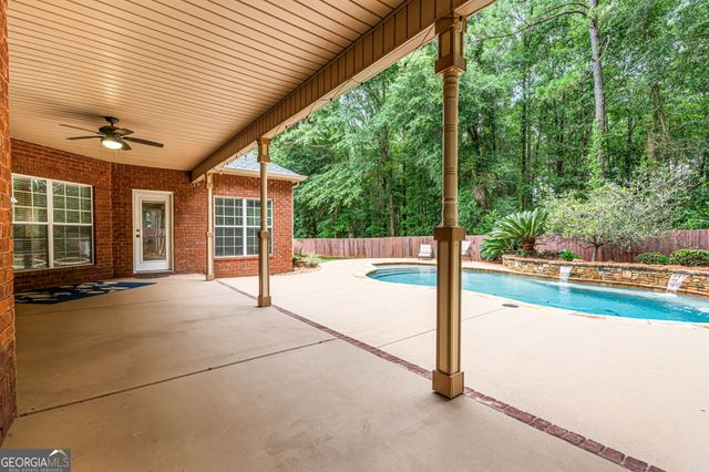 2022 Melrose Place, Kathleen, GA 31047