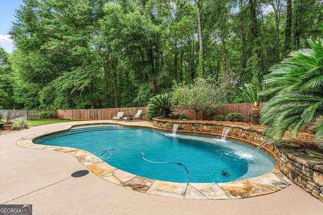 2022 Melrose Place, Kathleen, GA 31047