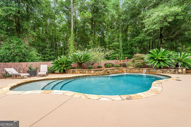 2022 Melrose Place, Kathleen, GA 31047