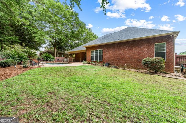 2022 Melrose Place, Kathleen, GA 31047