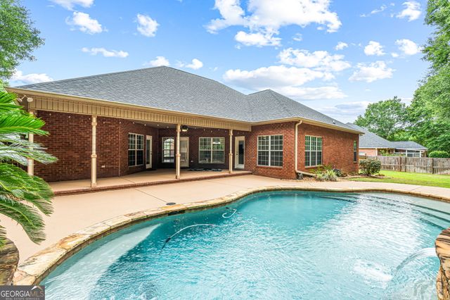 2022 Melrose Place, Kathleen, GA 31047
