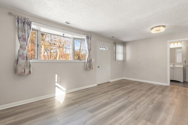 24 Algonquin Rd, Chelmsford, MA 01824