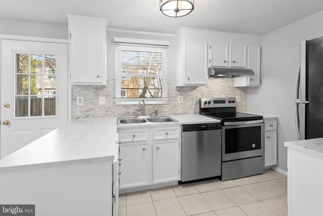 7802 EPSILON DR, Derwood, MD 20855