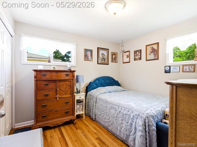 651 Carolina Avenue, Marysville, MI 48040