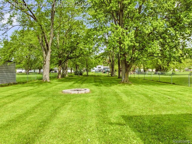 651 Carolina Avenue, Marysville, MI 48040