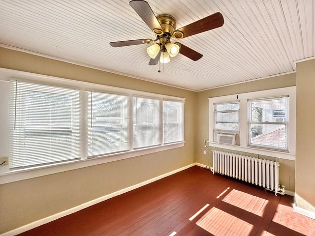 2023 YOUNG AVE, Memphis, TN 38104