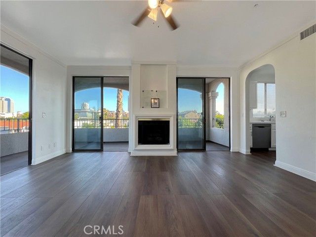 555 Maine Avenue 304, Long Beach, CA 90802