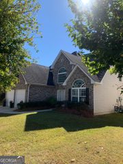 1869 Dalton Way, Hampton, GA 30228