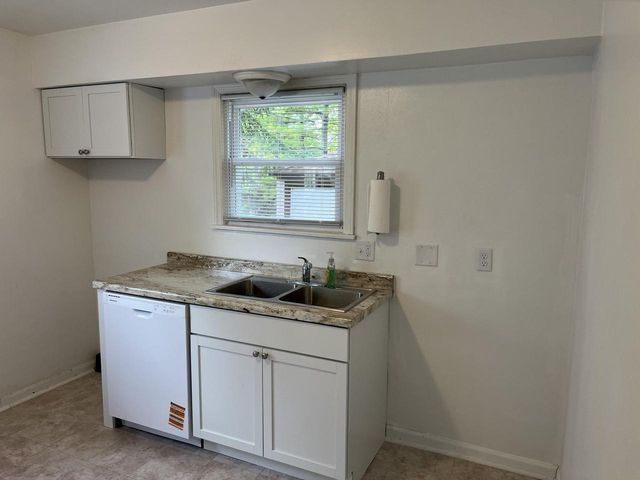 5111 N 62nd STREET, Milwaukee, WI 53218