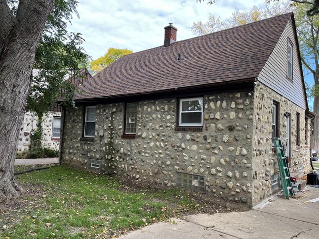 5111 N 62nd STREET, Milwaukee, WI 53218