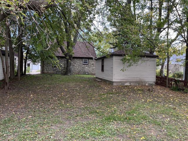 5111 N 62nd STREET, Milwaukee, WI 53218