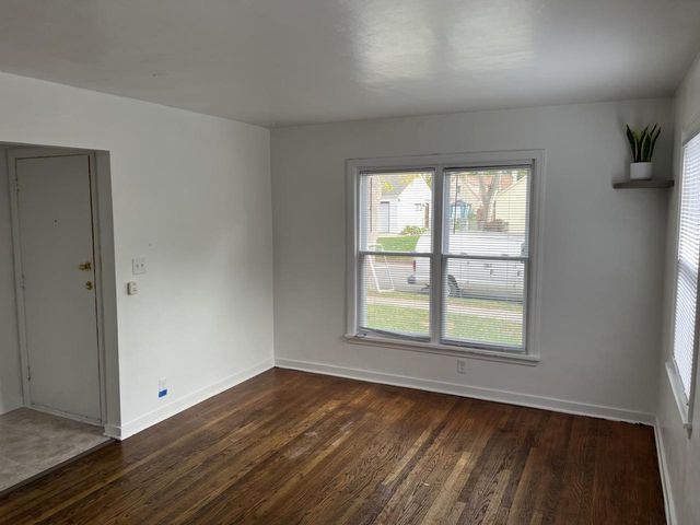 5111 N 62nd STREET, Milwaukee, WI 53218