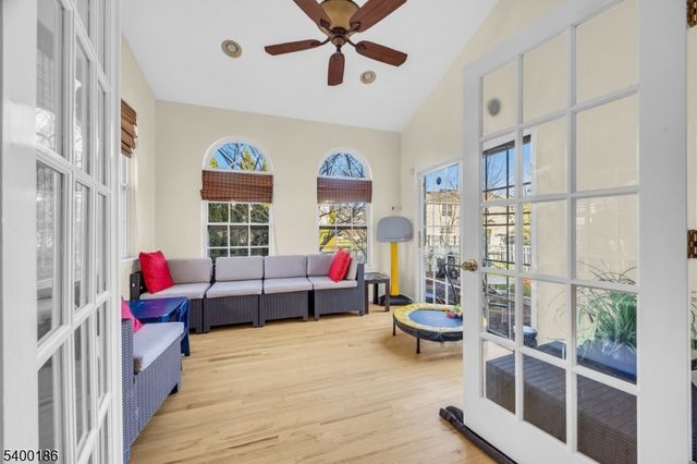 101 Timberhill Dr, Franklin Twp., NJ 08823