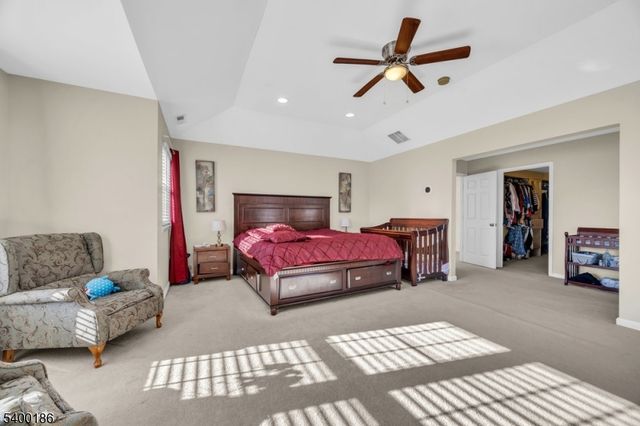 101 Timberhill Dr, Franklin Twp., NJ 08823