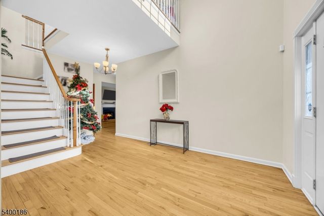 101 Timberhill Dr, Franklin Twp., NJ 08823