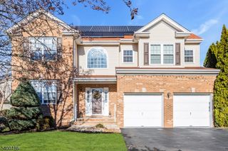 101 Timberhill Dr, Franklin Twp., NJ 08823