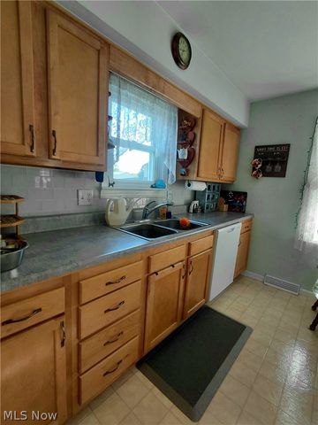 242 Cedar Road, Richmond, OH 43944