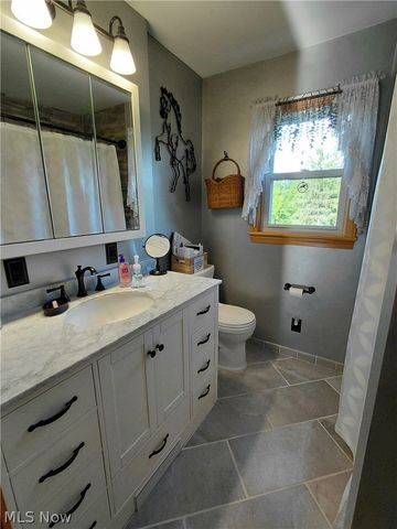 242 Cedar Road, Richmond, OH 43944