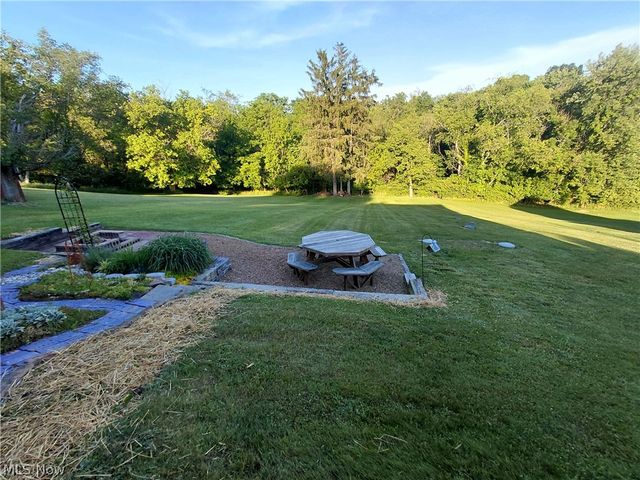 242 Cedar Road, Richmond, OH 43944