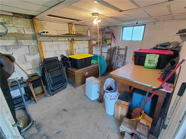 242 Cedar Road, Richmond, OH 43944