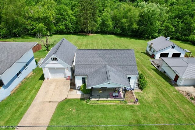 242 Cedar Road, Richmond, OH 43944