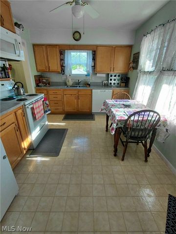 242 Cedar Road, Richmond, OH 43944