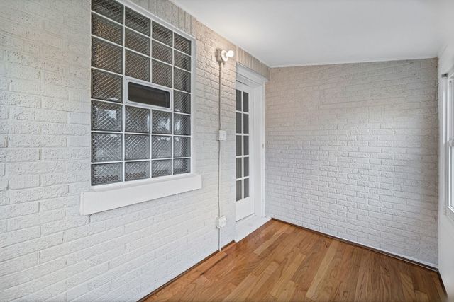 1646 N Sayre Avenue, Chicago, IL 60707