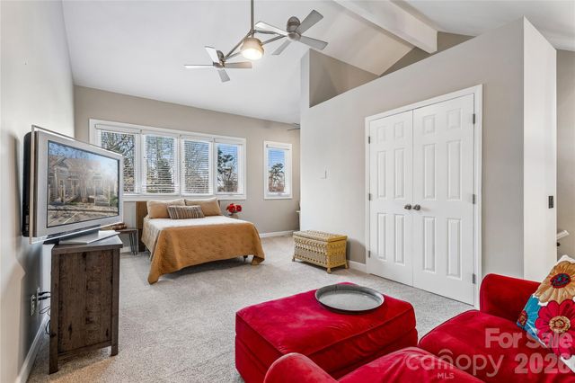 14021 Queens Harbor Road, Charlotte, NC 28278