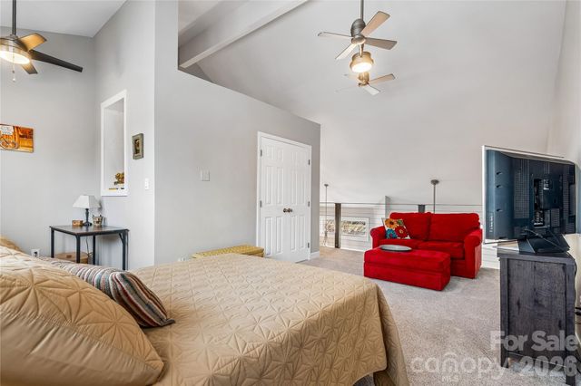 14021 Queens Harbor Road, Charlotte, NC 28278