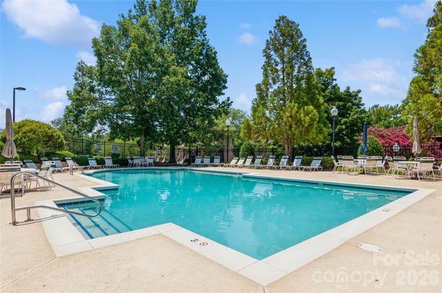 14021 Queens Harbor Road, Charlotte, NC 28278