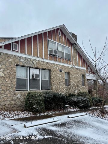 1606-1608 E MCCARTY STREET, Jefferson City, MO 65101