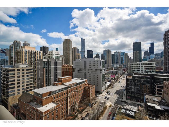 150 W Superior Street 1404, Chicago, IL 60610