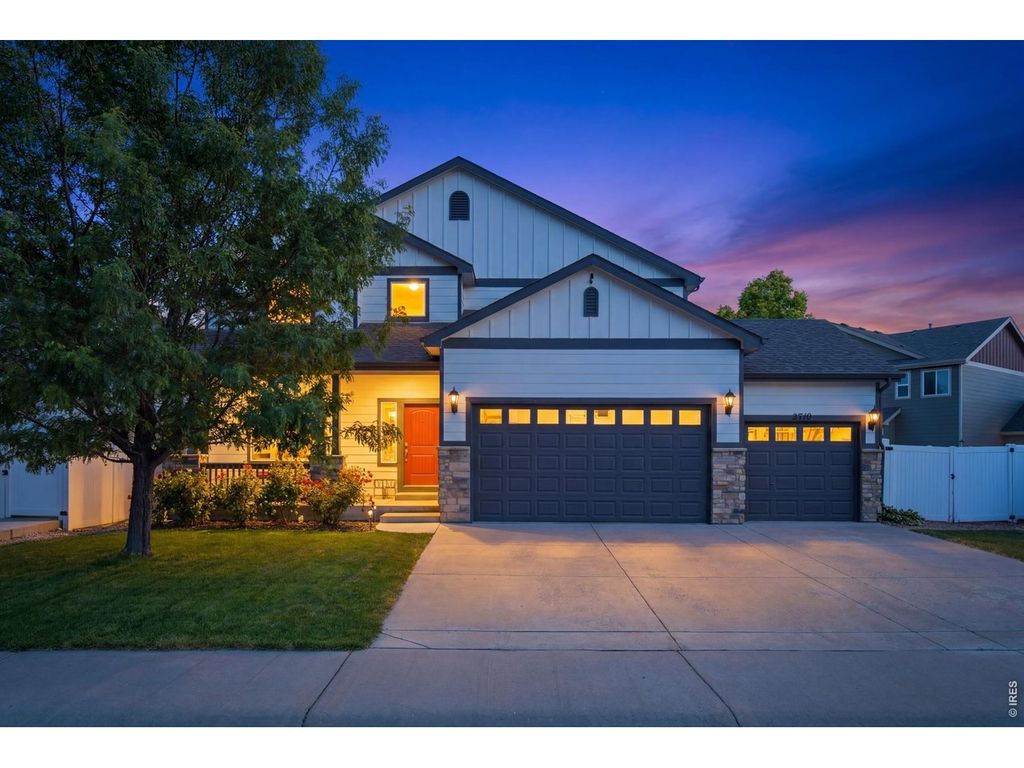 2710 Hydra Dr, Loveland, CO 80537