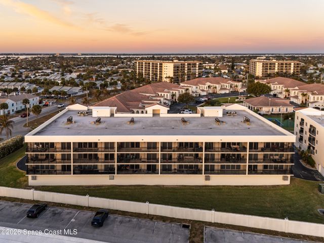 121 Lancha Circle 107, Satellite Beach, FL 32937