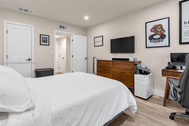 7473 SW 82nd St A314, Miami, FL 33143