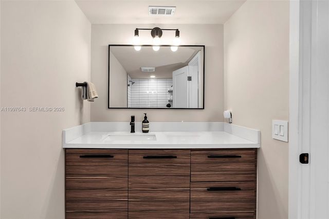 7473 SW 82nd St A314, Miami, FL 33143