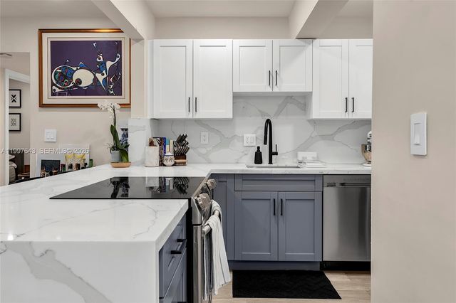 7473 SW 82nd St A314, Miami, FL 33143