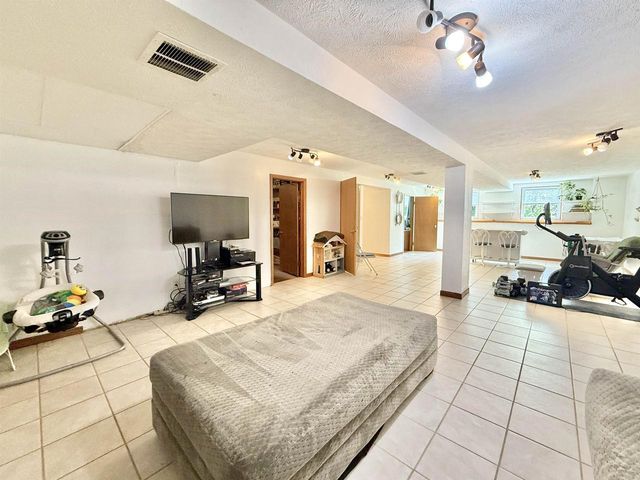 3029 Ruger Avenue, Janesville, WI 53546