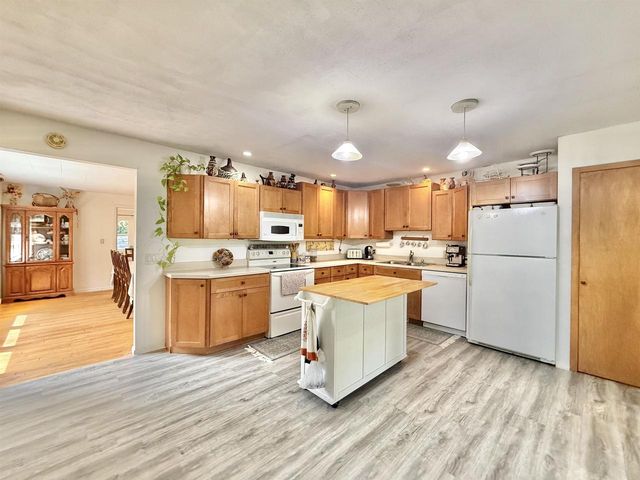 3029 Ruger Avenue, Janesville, WI 53546