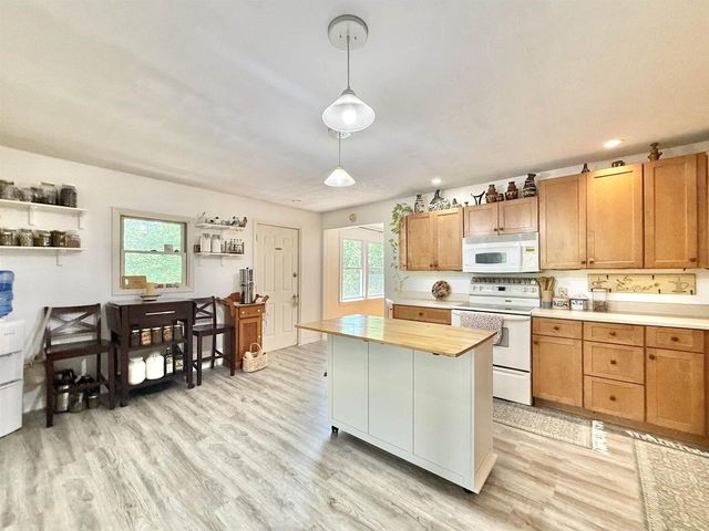 3029 Ruger Avenue, Janesville, WI 53546