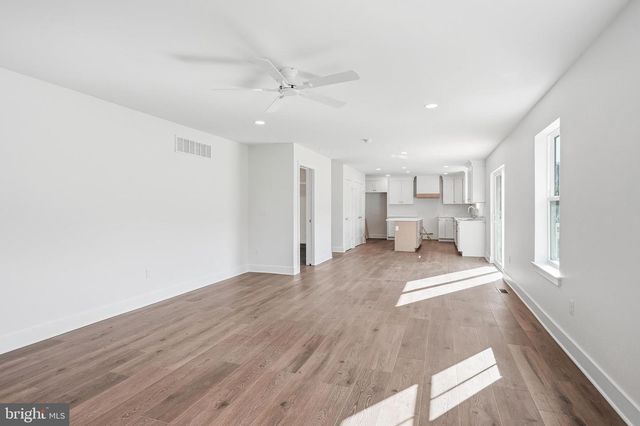413 ATCO AVE, Atco, NJ 08004