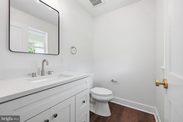 413 ATCO AVE, Atco, NJ 08004