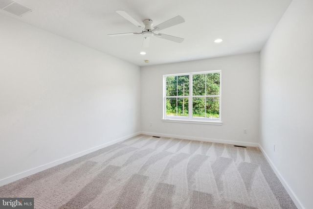 413 ATCO AVE, Atco, NJ 08004