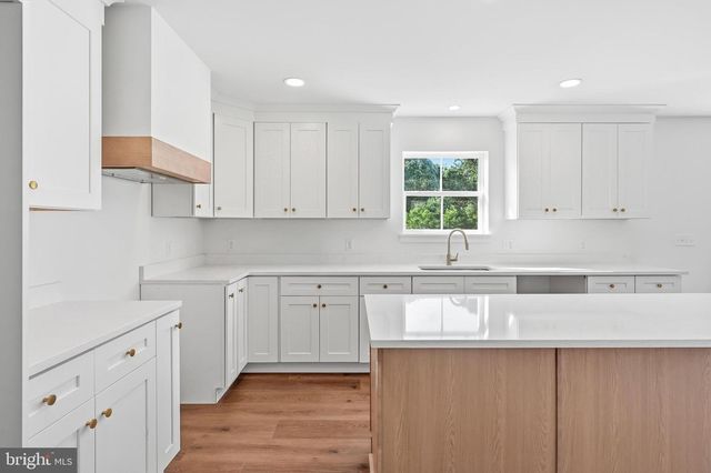 413 ATCO AVE, Atco, NJ 08004