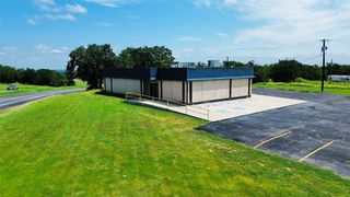 1020 N Eisenhower Parkway, Denison, TX 75020