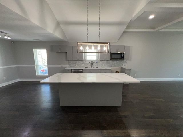 401 Walton Street, Houston, TX 77009