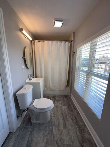 401 Walton Street, Houston, TX 77009