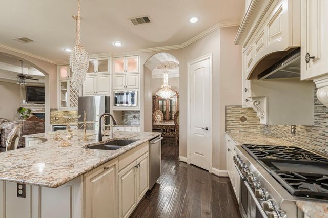 20315 Knights Branch Drive, Cypress, TX 77433