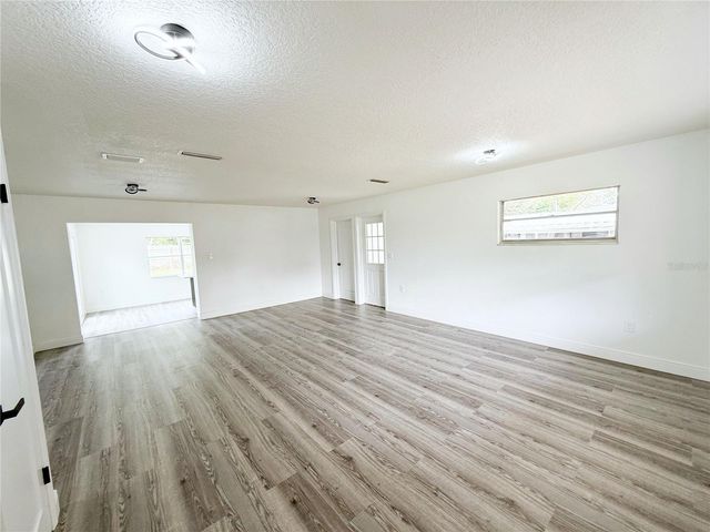 2329 W DORIS STREET, Kissimmee, FL 34741